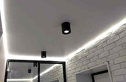 парящие потолки